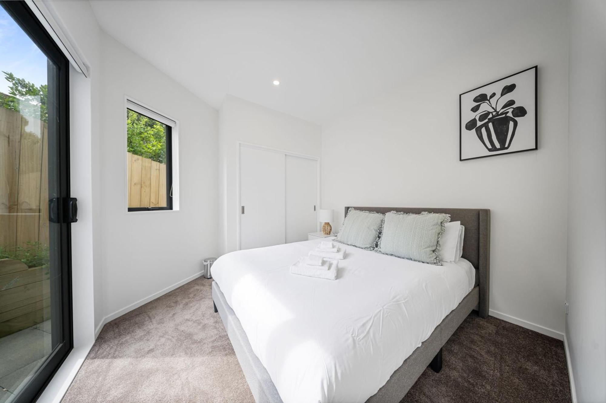 West Harbour Modern 4-Bedroom Retreat Auckland Dış mekan fotoğraf