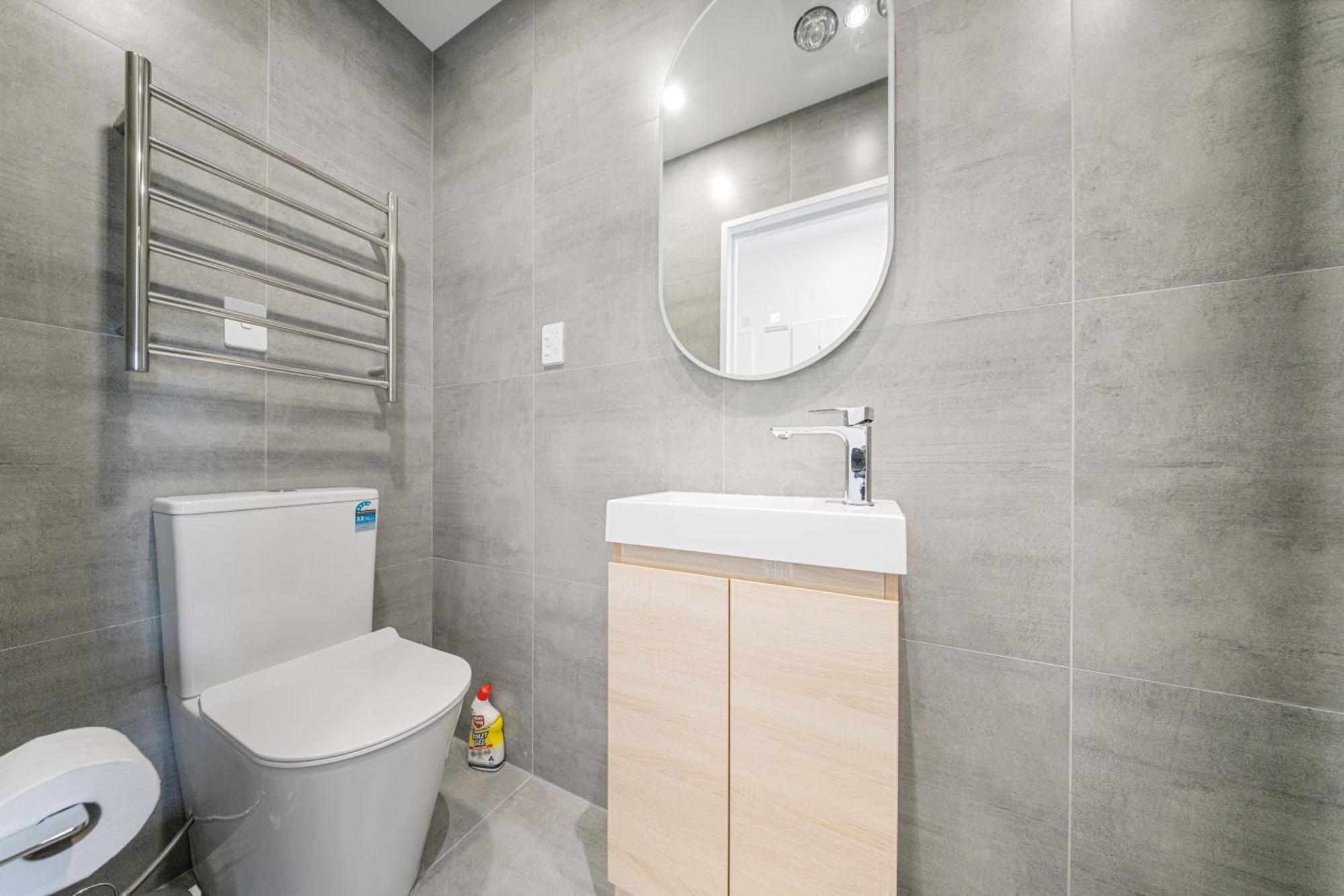 West Harbour Modern 4-Bedroom Retreat Auckland Dış mekan fotoğraf