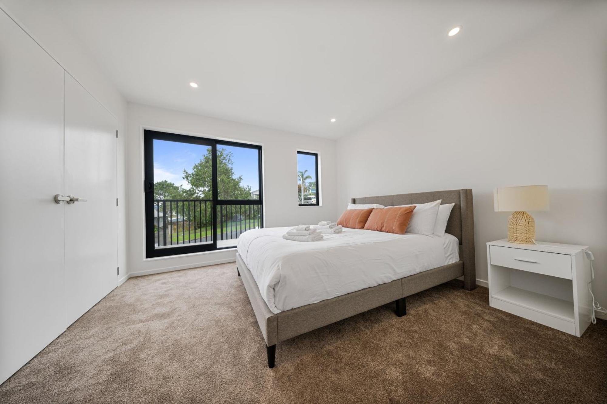 West Harbour Modern 4-Bedroom Retreat Auckland Dış mekan fotoğraf